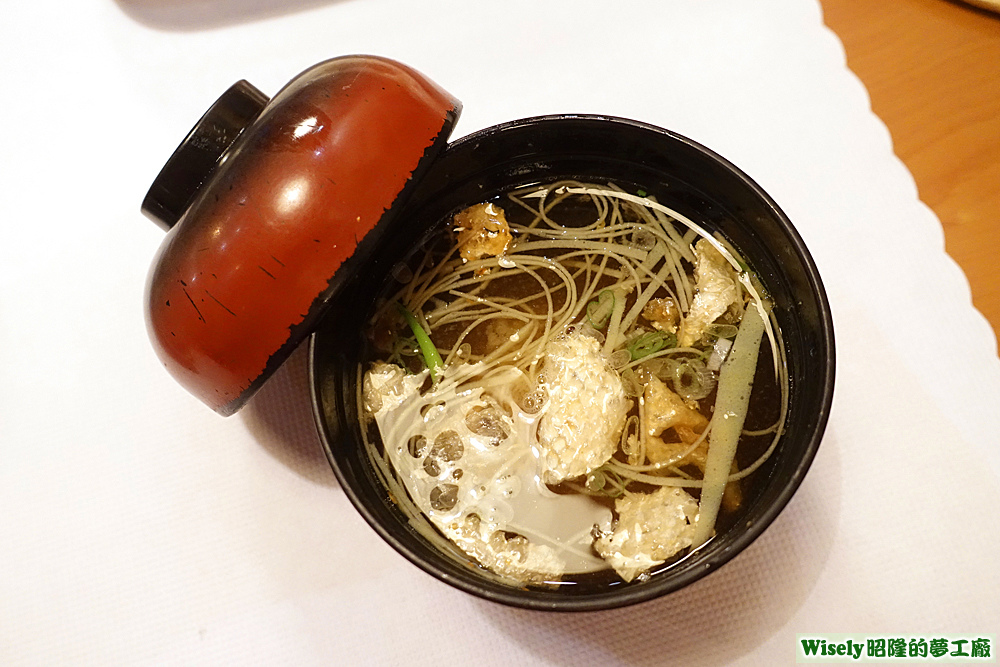 味噌魚湯 味噌魚湯