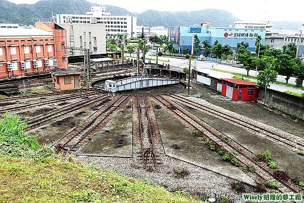 蘇澳港扇形轉台車庫