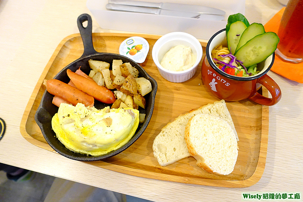 奶油野菇嫩蛋早午餐 奶油野菇嫩蛋早午餐