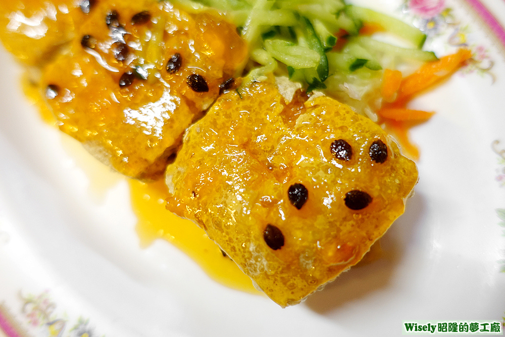 百香果臭豆腐 百香果臭豆腐