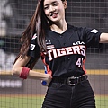 760_8439.jpg
