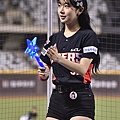 760_8697.jpg
