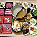 料理大合照