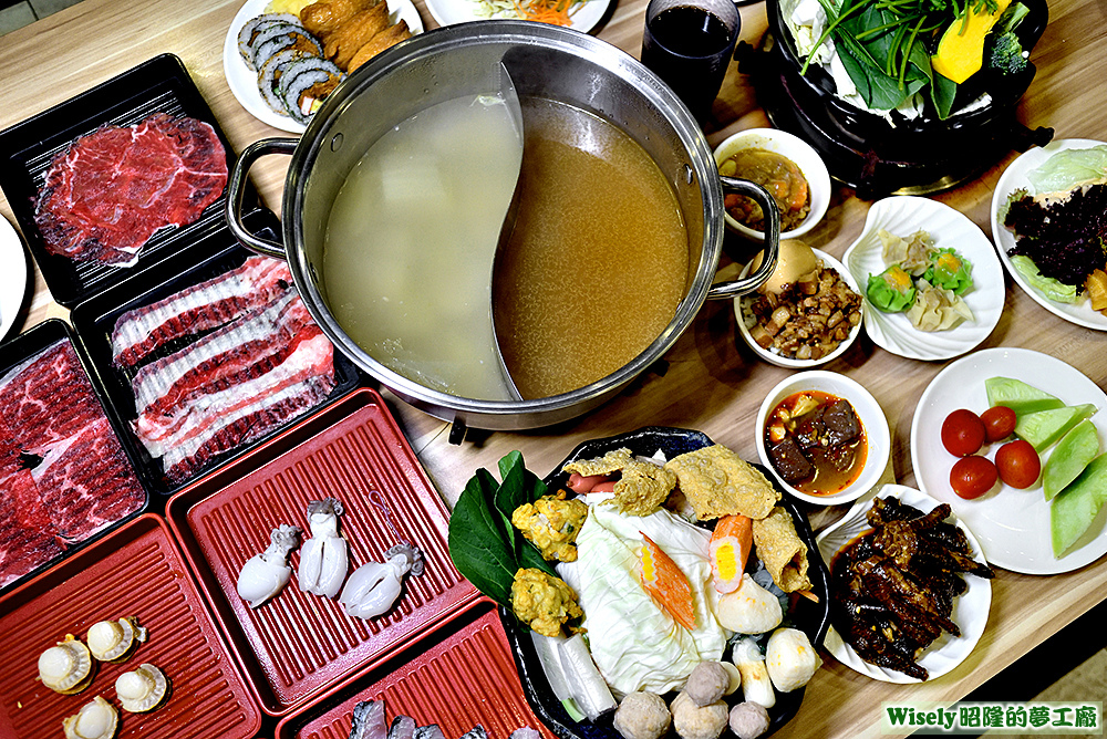 料理大合照