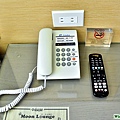 電話、遙控器