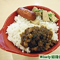 滷肉飯、豆干、小香腸