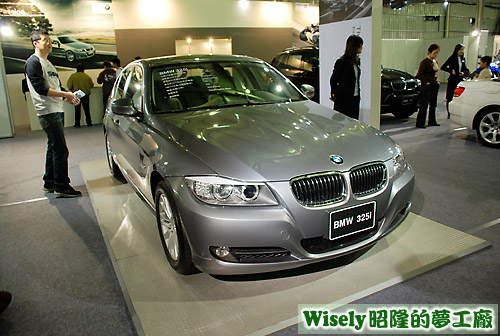 寶馬BMW 325i