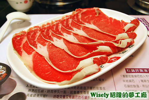 霜降牛肉火鍋的肉片