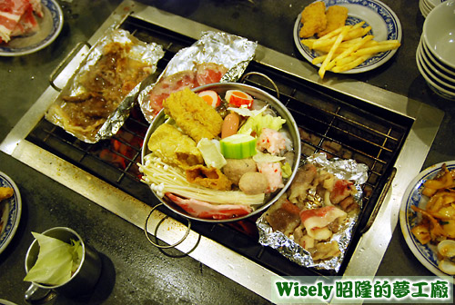 烤肉、火鍋 烤肉、火鍋
