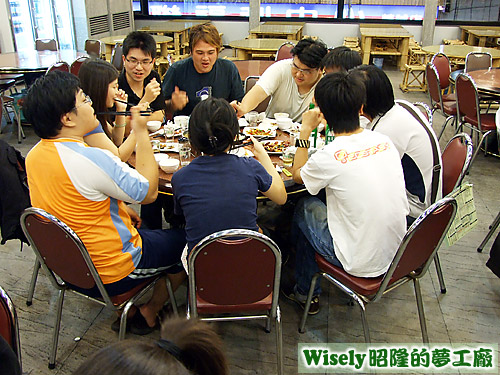 聚餐情形 聚餐情形