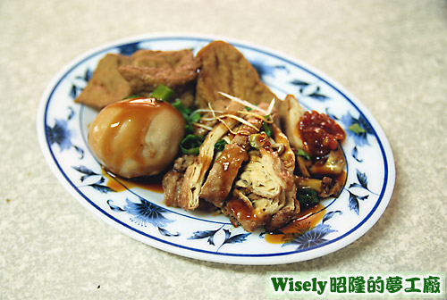 滷蛋、豆包、油豆腐