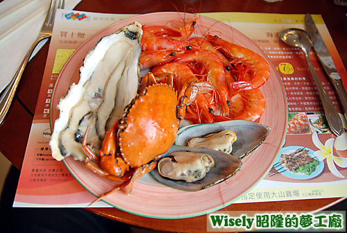 生蠔、螃蟹、九孔、蝦子 生蠔、螃蟹、九孔、蝦子