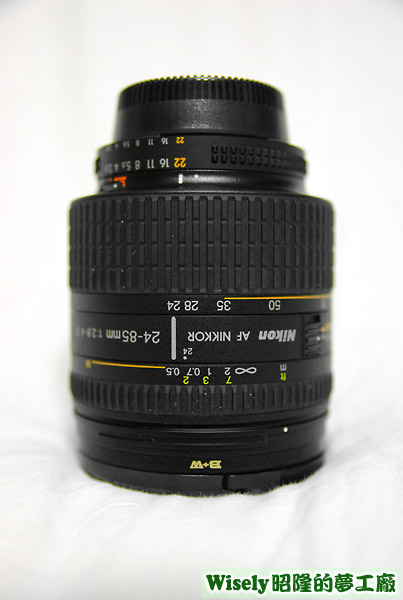 Nikon AF Zoom-Nikkor 24-85mm f/2.8-4D IF