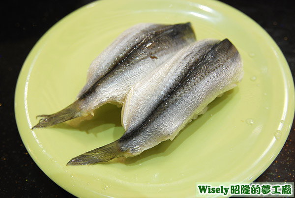 鯡魚握壽司