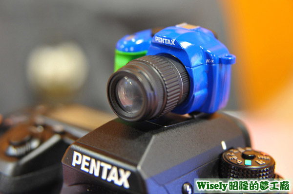 PENTAX熱靴蓋小相機