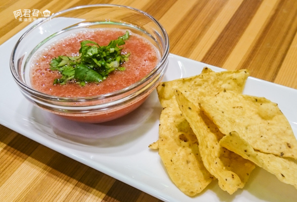 DSC_0208.jpg DSC_0208.jpg