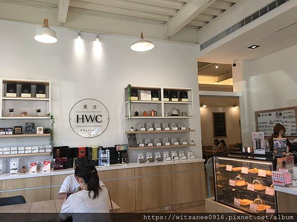 [彰化市美食] HWC黑沃咖啡 連鎖咖啡廳 ＠ 近彰基、平價