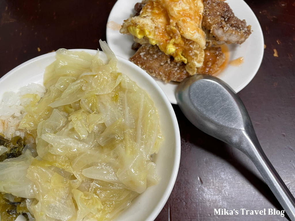 [基隆美食] 天天鮮排骨飯 @ 基隆巷弄內大排長龍超好吃排骨