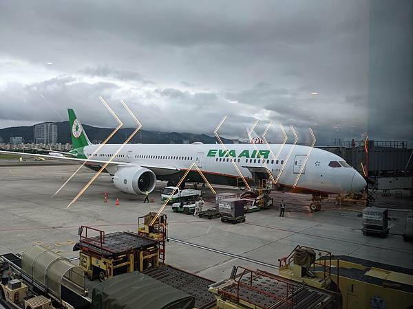 [分享] BR192+NH405 TSA-HND-AXT 飛行記錄