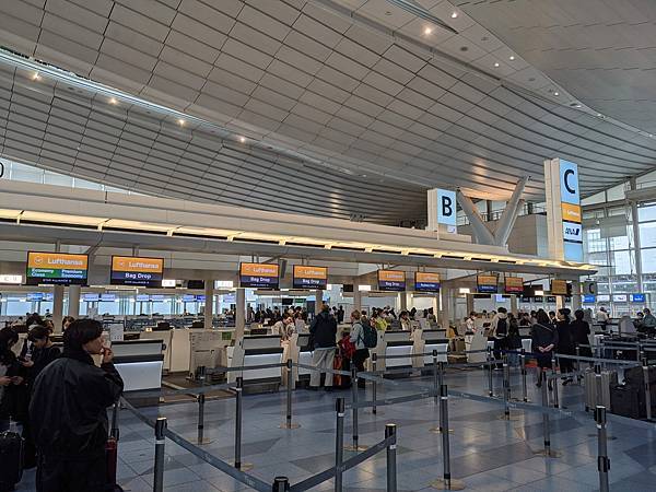 [分享] LH715 HND-MUC Lufthansa 德航飛行紀錄