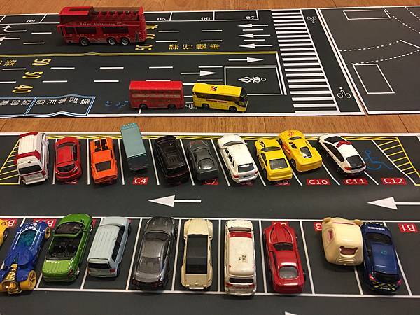 車車玩具.jpg 車車玩具.jpg