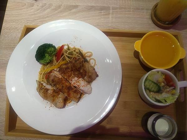 64304556_2283880438541664_7219646446105001984_n.jpg 64304556_2283880438541664_7219646446105001984_n.jpg