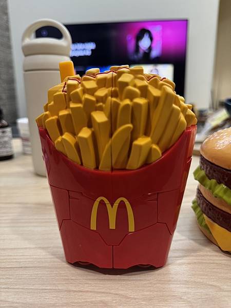 麥當勞 Ｘ 福音戰士 變形玩具，日拍代購經驗分享