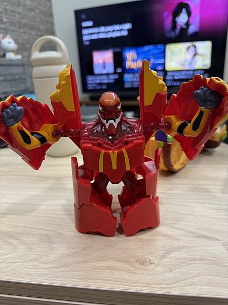 麥當勞 Ｘ 福音戰士 變形玩具，日拍代購經驗分享