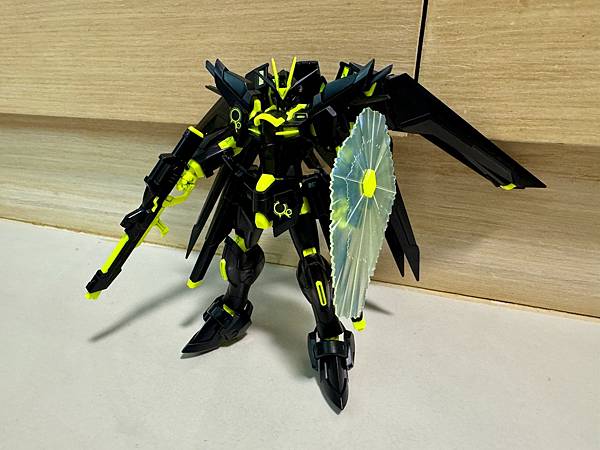 日本購入 HG 1/144 振揚自由鋼彈 [再循環配色/霓虹 日本購入 HG 1/144 振揚自由鋼彈 [再循環配色/霓虹