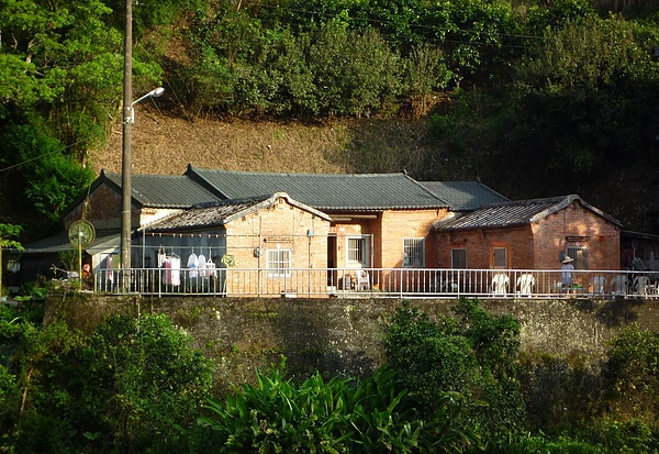 080906.jpg 080906.jpg