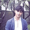 炎亞綸 Aaron Yan ( FB