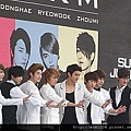 ♡ 2011/05/21 SJ - M 台北 [ 太完美 ] 簽名會