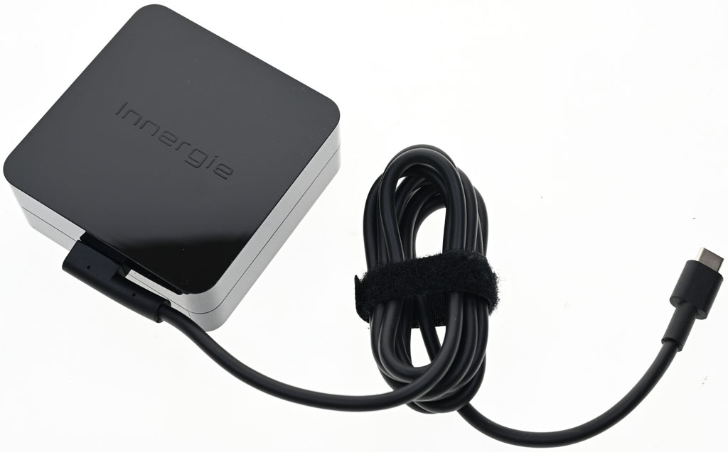 [周邊] 台達新出的100W充電器各位覺得如何？