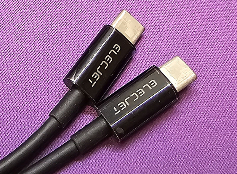 Apple iPhone 15 PRO搭配USB-C to 