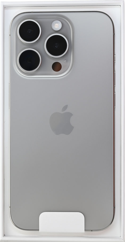 狼仔的第二支蘋果，Apple iPhone 15 Pro 原