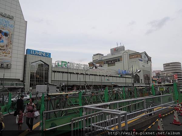 DSCN0464-JR 新宿駅