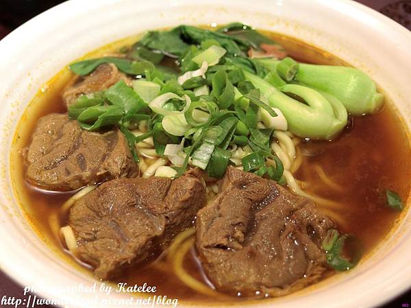 【三國麻辣】桃園中壢宵夜/嗜辣者必訪 ★ 鴨血臭豆腐、滷味、牛肉麵 【三國麻辣】桃園中壢宵夜/嗜辣者必訪 ★ 鴨血臭豆腐、滷味、牛肉麵