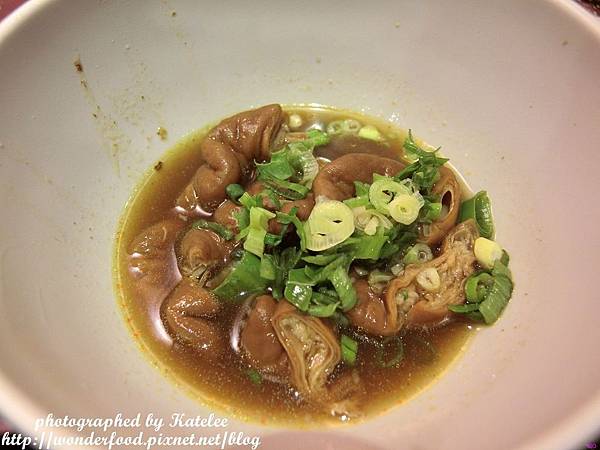 【三國麻辣】桃園中壢宵夜/嗜辣者必訪 ★ 鴨血臭豆腐、滷味、牛肉麵 【三國麻辣】桃園中壢宵夜/嗜辣者必訪 ★ 鴨血臭豆腐、滷味、牛肉麵