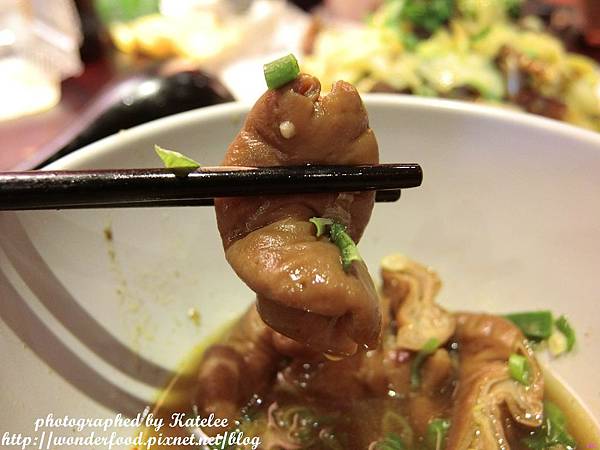 【三國麻辣】桃園中壢宵夜/嗜辣者必訪 ★ 鴨血臭豆腐、滷味、牛肉麵 【三國麻辣】桃園中壢宵夜/嗜辣者必訪 ★ 鴨血臭豆腐、滷味、牛肉麵