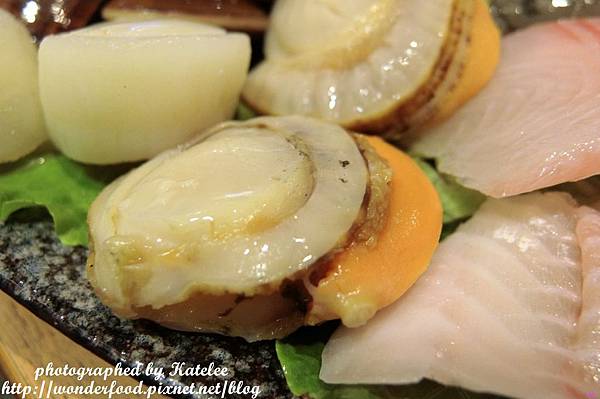 【饗宴石頭火鍋(吉林店)】台北中山區美食,近捷運行天宮 ★ 美味湯頭的秘訣在於爆香 【饗宴石頭火鍋(吉林店)】台北中山區美食,近捷運行天宮 ★ 美味湯頭的秘訣在於爆香