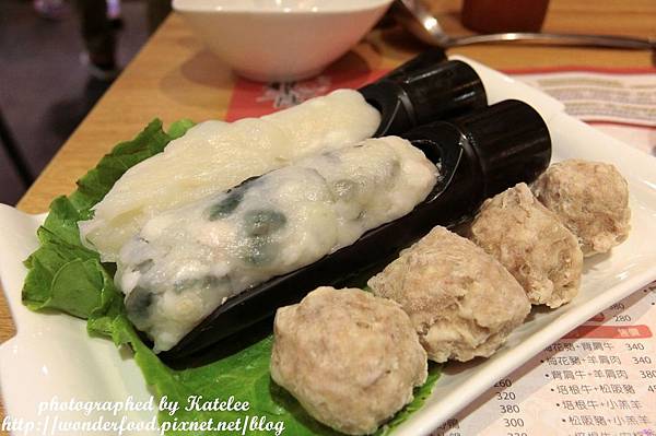 【饗宴石頭火鍋(吉林店)】台北中山區美食,近捷運行天宮 ★ 美味湯頭的秘訣在於爆香 【饗宴石頭火鍋(吉林店)】台北中山區美食,近捷運行天宮 ★ 美味湯頭的秘訣在於爆香