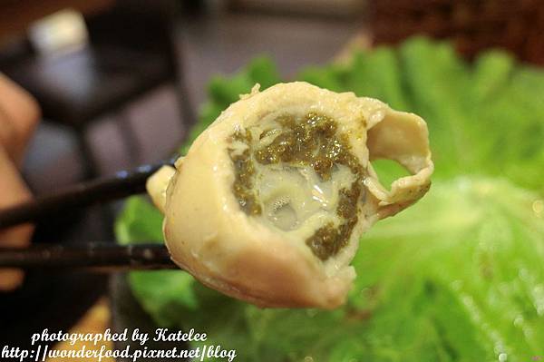 【饗宴石頭火鍋(吉林店)】台北中山區美食,近捷運行天宮 ★ 美味湯頭的秘訣在於爆香 【饗宴石頭火鍋(吉林店)】台北中山區美食,近捷運行天宮 ★ 美味湯頭的秘訣在於爆香