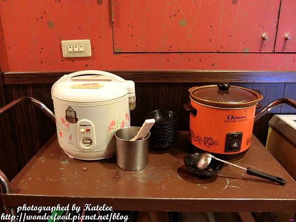 【雍殿鴛鴦麻辣鍋】桃園中壢必吃頂級麻辣鍋 ★ 中藥熬煮湯頭、安格斯黑牛、百威啤酒、莫凡彼冰淇淋、海鮮肉類吃到飽 【雍殿鴛鴦麻辣鍋】桃園中壢必吃頂級麻辣鍋 ★ 中藥熬煮湯頭、安格斯黑牛、百威啤酒、莫凡彼冰淇淋、海鮮肉類吃到飽