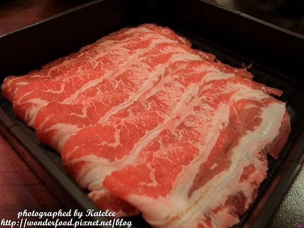 【雍殿鴛鴦麻辣鍋】桃園中壢必吃頂級麻辣鍋 ★ 中藥熬煮湯頭、安格斯黑牛、百威啤酒、莫凡彼冰淇淋、海鮮肉類吃到飽 【雍殿鴛鴦麻辣鍋】桃園中壢必吃頂級麻辣鍋 ★ 中藥熬煮湯頭、安格斯黑牛、百威啤酒、莫凡彼冰淇淋、海鮮肉類吃到飽