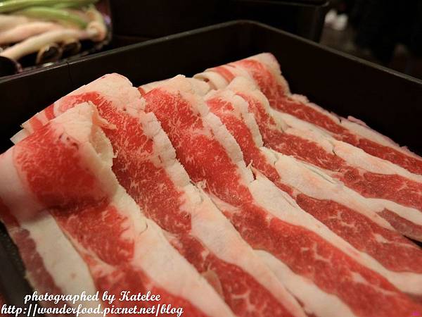 【雍殿鴛鴦麻辣鍋】桃園中壢必吃頂級麻辣鍋 ★ 中藥熬煮湯頭、安格斯黑牛、百威啤酒、莫凡彼冰淇淋、海鮮肉類吃到飽 【雍殿鴛鴦麻辣鍋】桃園中壢必吃頂級麻辣鍋 ★ 中藥熬煮湯頭、安格斯黑牛、百威啤酒、莫凡彼冰淇淋、海鮮肉類吃到飽