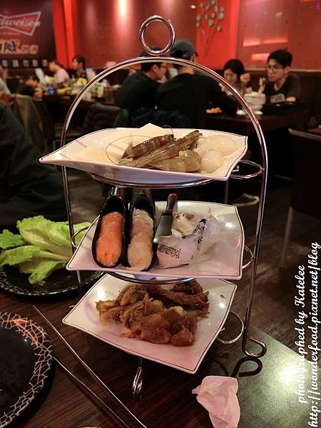 【雍殿鴛鴦麻辣鍋】桃園中壢必吃頂級麻辣鍋 ★ 中藥熬煮湯頭、安格斯黑牛、百威啤酒、莫凡彼冰淇淋、海鮮肉類吃到飽 【雍殿鴛鴦麻辣鍋】桃園中壢必吃頂級麻辣鍋 ★ 中藥熬煮湯頭、安格斯黑牛、百威啤酒、莫凡彼冰淇淋、海鮮肉類吃到飽