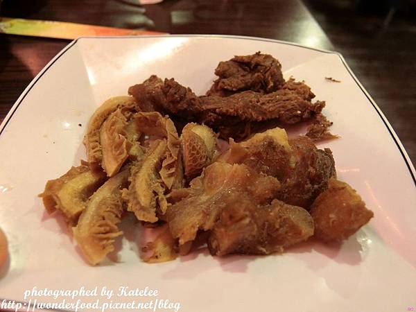 【雍殿鴛鴦麻辣鍋】桃園中壢必吃頂級麻辣鍋 ★ 中藥熬煮湯頭、安格斯黑牛、百威啤酒、莫凡彼冰淇淋、海鮮肉類吃到飽 【雍殿鴛鴦麻辣鍋】桃園中壢必吃頂級麻辣鍋 ★ 中藥熬煮湯頭、安格斯黑牛、百威啤酒、莫凡彼冰淇淋、海鮮肉類吃到飽