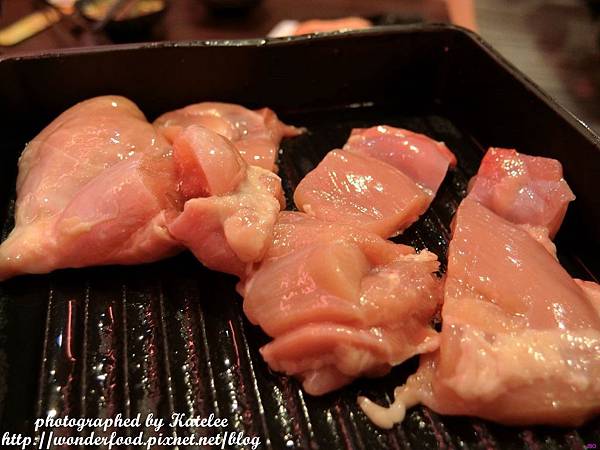 【雍殿鴛鴦麻辣鍋】桃園中壢必吃頂級麻辣鍋 ★ 中藥熬煮湯頭、安格斯黑牛、百威啤酒、莫凡彼冰淇淋、海鮮肉類吃到飽 【雍殿鴛鴦麻辣鍋】桃園中壢必吃頂級麻辣鍋 ★ 中藥熬煮湯頭、安格斯黑牛、百威啤酒、莫凡彼冰淇淋、海鮮肉類吃到飽