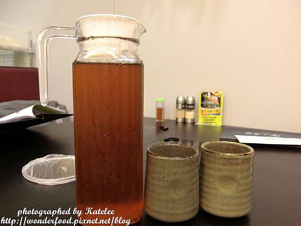 【富呷一方(板橋新埔店)】創意火鍋蒸涮燜燒一鍋四吃。野生大草蝦海鮮雙人套餐 ★ 吃火鍋順便動動腦 【富呷一方(板橋新埔店)】創意火鍋蒸涮燜燒一鍋四吃。野生大草蝦海鮮雙人套餐 ★ 吃火鍋順便動動腦