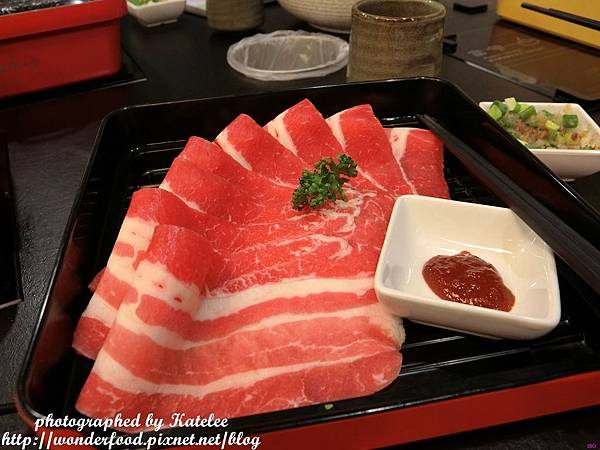 【富呷一方(板橋新埔店)】創意火鍋蒸涮燜燒一鍋四吃。野生大草蝦海鮮雙人套餐 ★ 吃火鍋順便動動腦 【富呷一方(板橋新埔店)】創意火鍋蒸涮燜燒一鍋四吃。野生大草蝦海鮮雙人套餐 ★ 吃火鍋順便動動腦